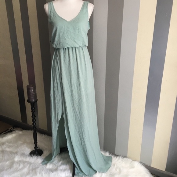 Show Me Your MuMu Kendall Maxi dress Sage Small - Picture 2 of 7